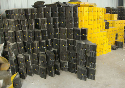 长沙减速带供应信息与交通设施安全防护指南